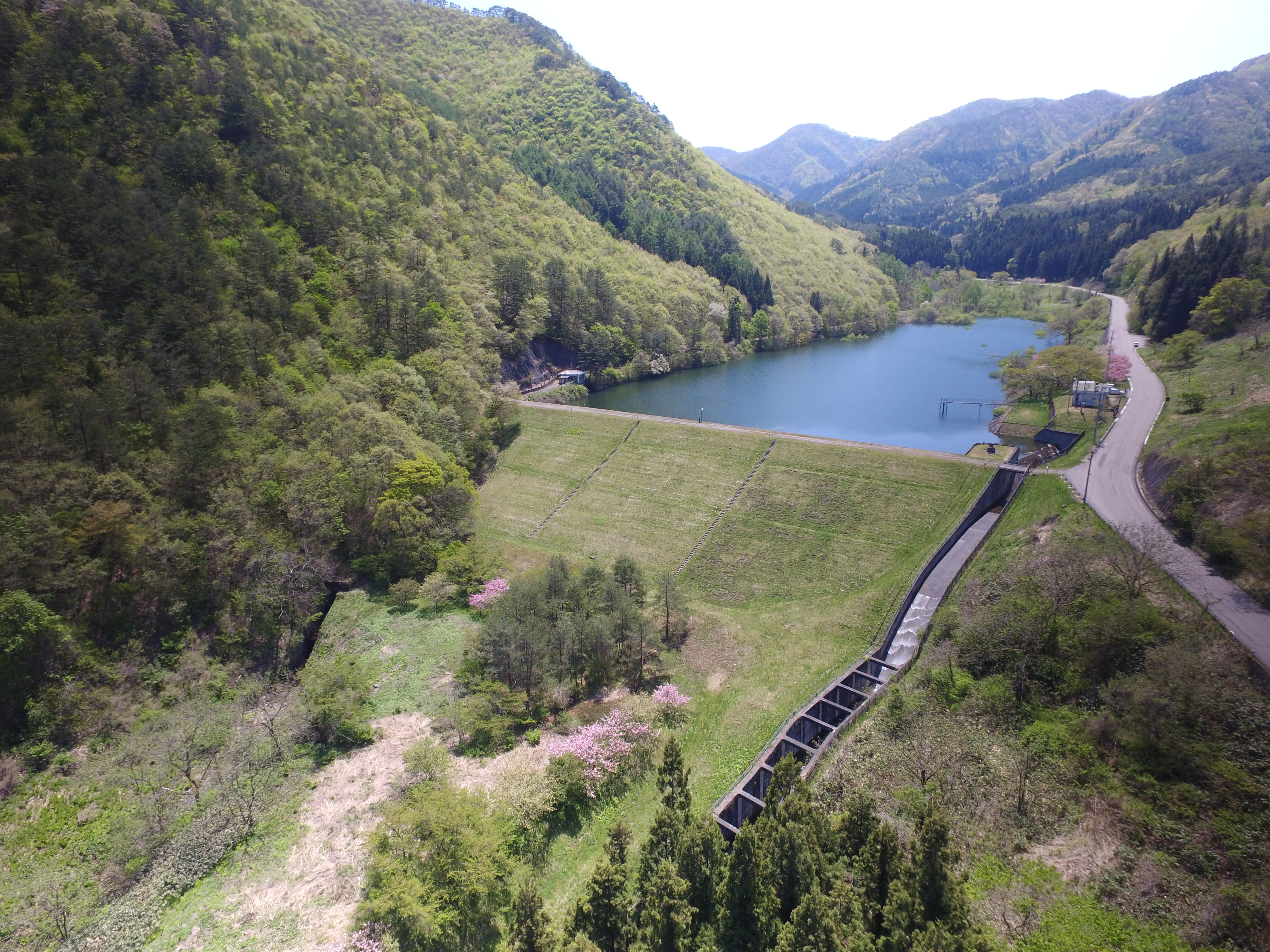 栃沢ダム